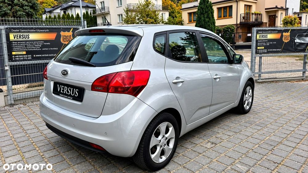 Kia Venga - 4