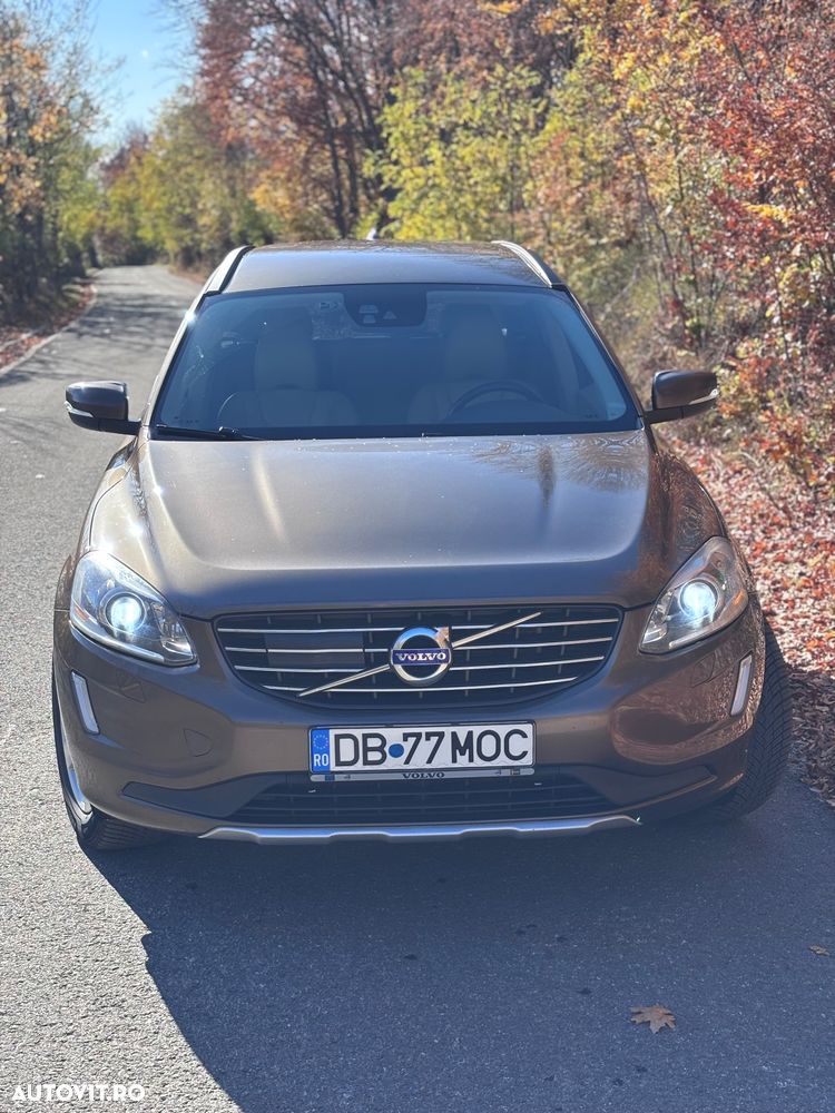 Volvo XC 60 D5 AWD Summum - 2