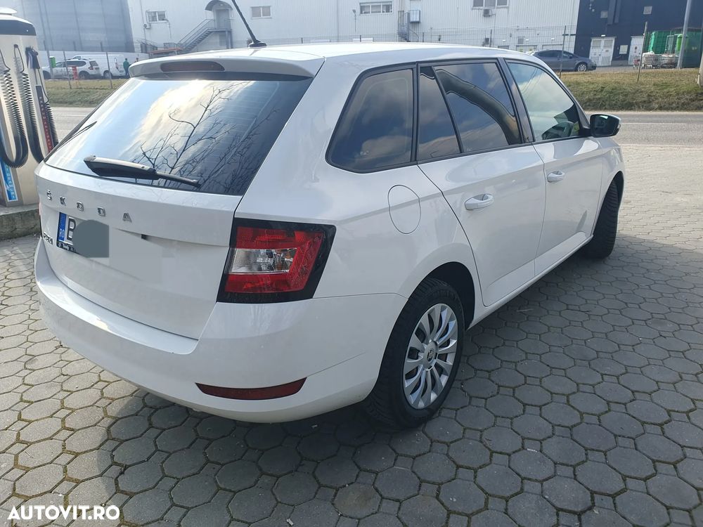 Skoda Fabia 1.0 TSI 95 CP Ambition - 4