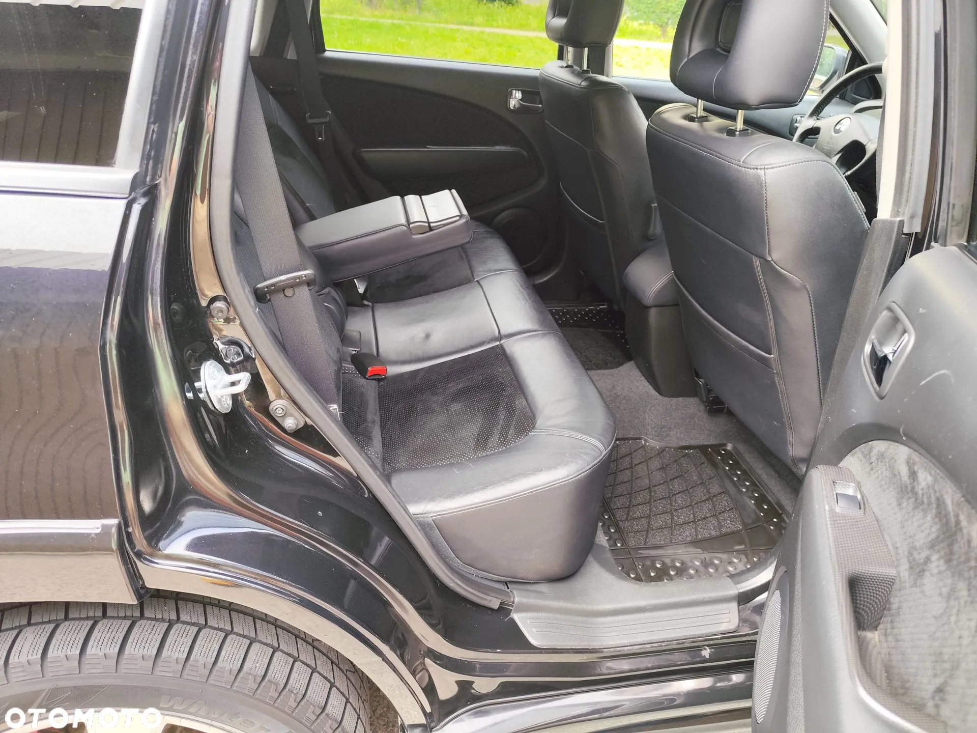 Mitsubishi Outlander 2.0 Turbo 4WD - 12