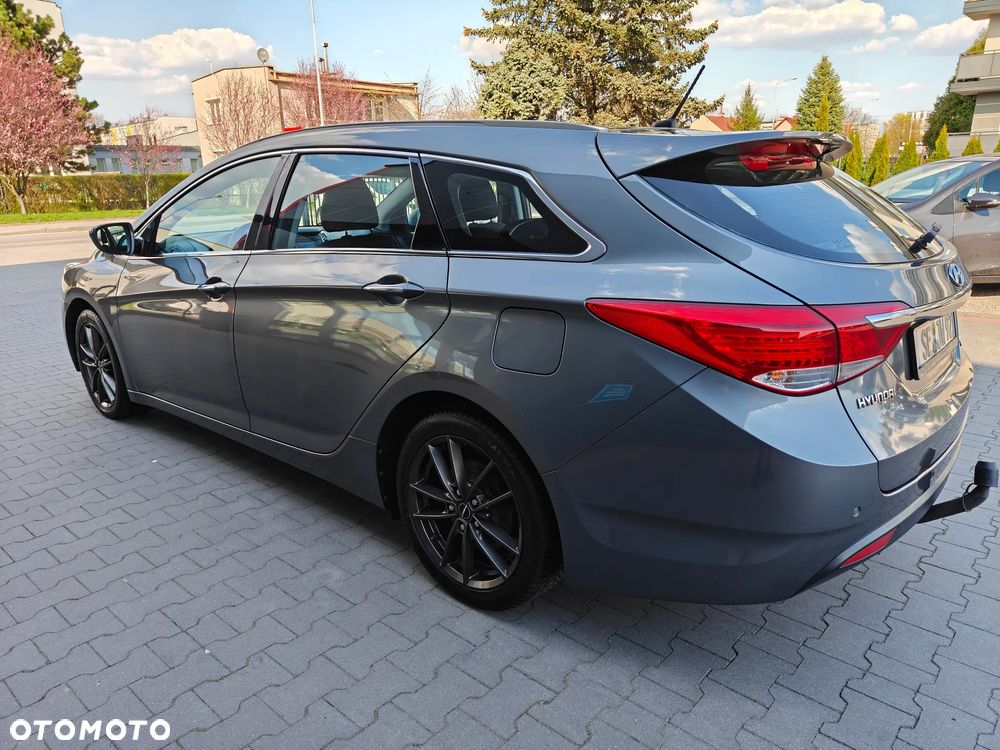 Hyundai i40 i40cw 1.7 CRDi Fifa World Cup Edition - 12