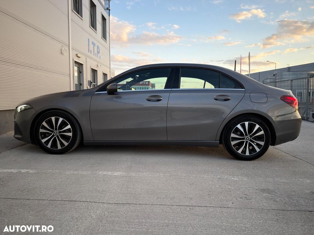 Mercedes-Benz A 180 d Sedan 8G-DCT Lim. Progressive Advanced - 38