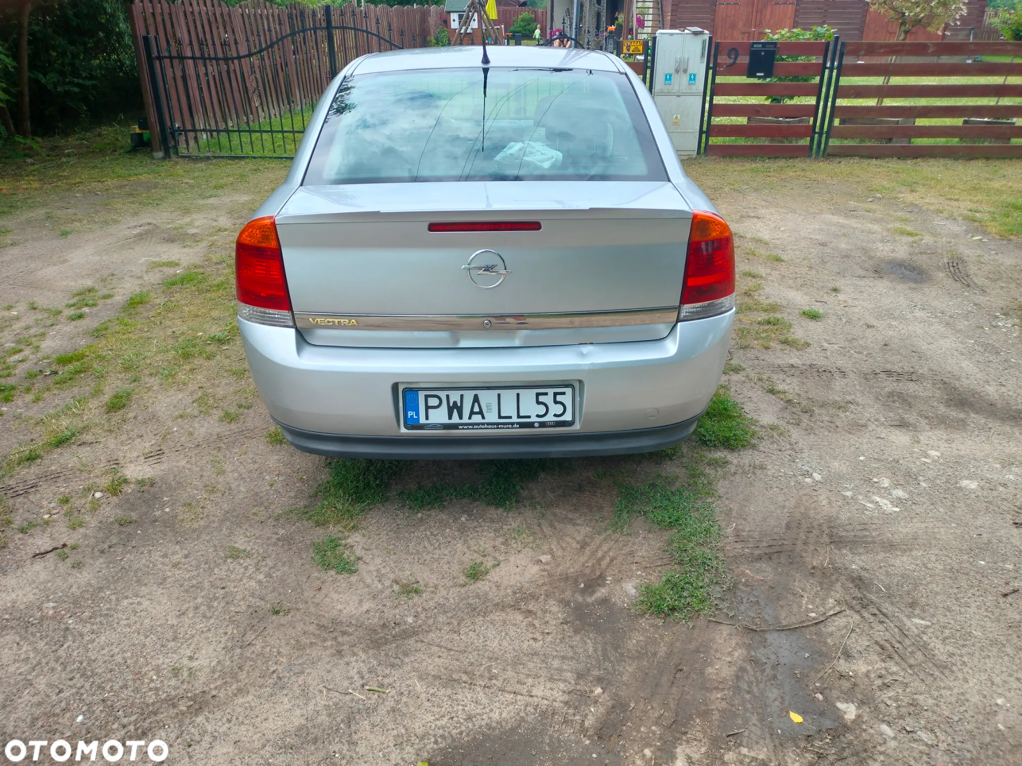 Opel Vectra 2.2 CDX - 4