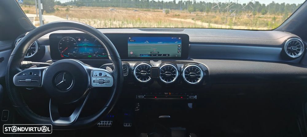 Mercedes-Benz CLA 250 e AMG Line - 16
