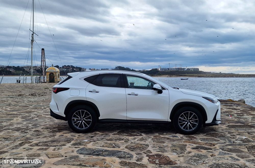 Lexus NX 450h+ - 17