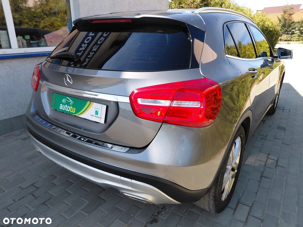 Mercedes-Benz GLA - 6