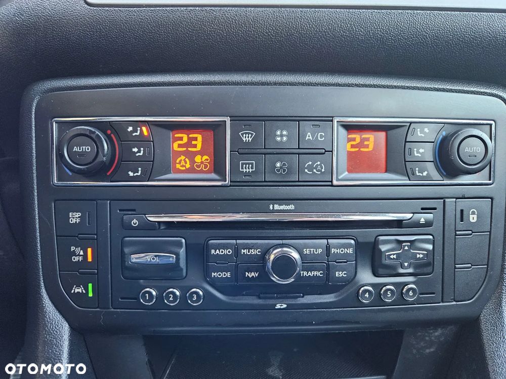 Citroën C5 2.0 HDi Confort - 18