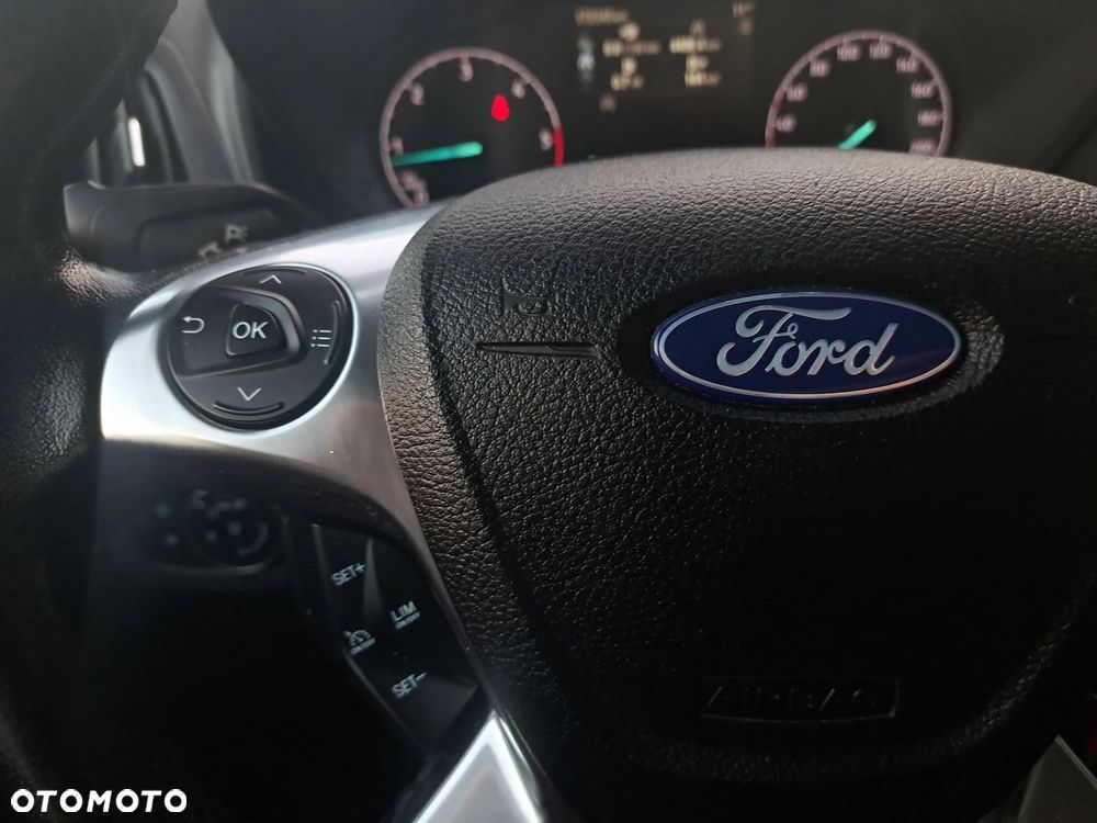 Ford Transit Connect - 22