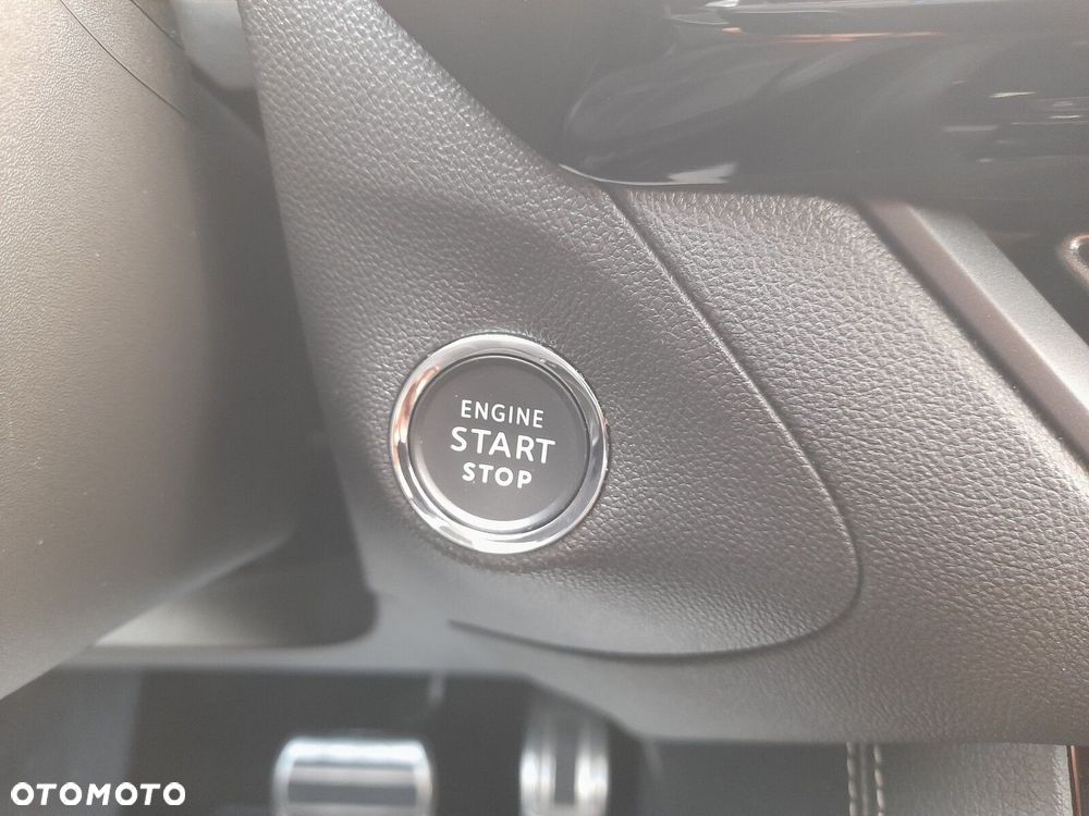Opel Grandland 1.2 T Business Elegance S&S - 32