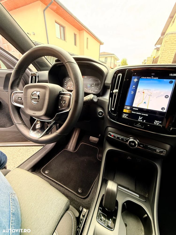 Volvo XC 40 T4 Recharge DKG Essential - 13