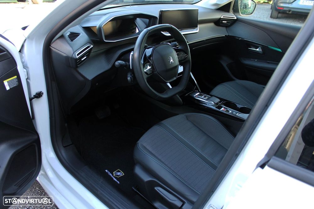 Peugeot 208 1.2 PureTech Allure Pack EAT8 - 4