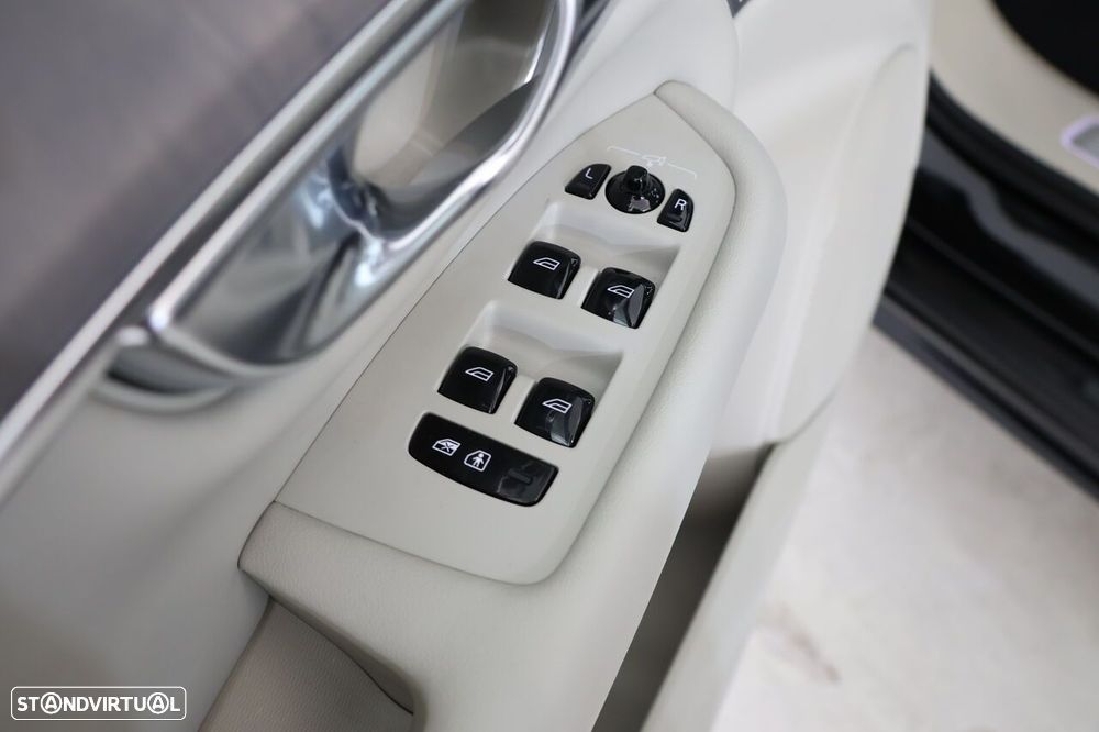 Volvo XC 90 2.0 T8 PHEV Ultra Bright AWD - 18
