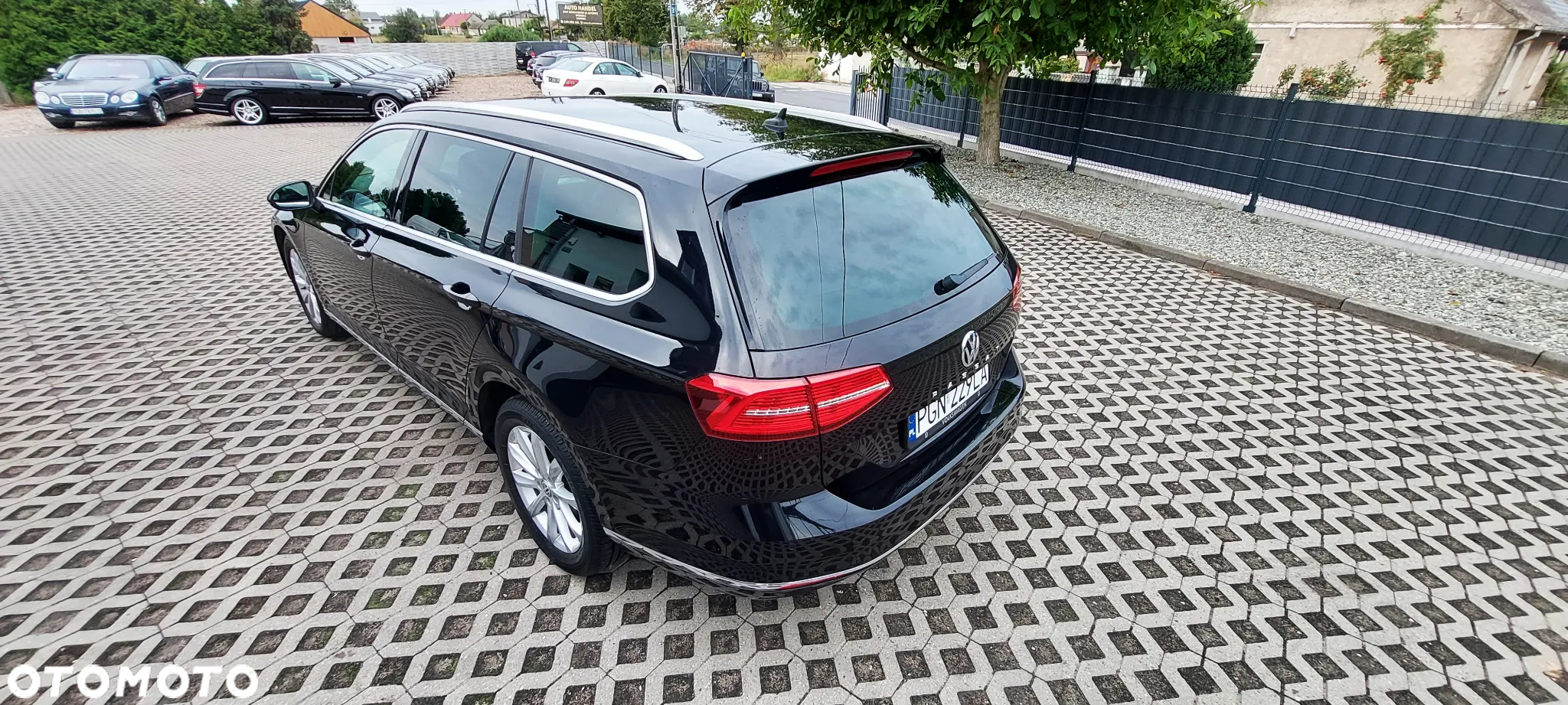 Volkswagen Passat - 21