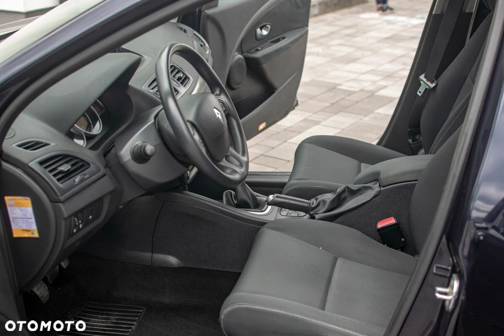 Renault Megane - 30
