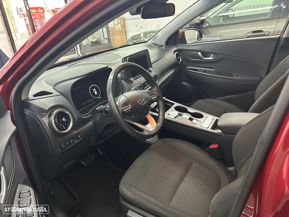 Hyundai Kauai Business - 11