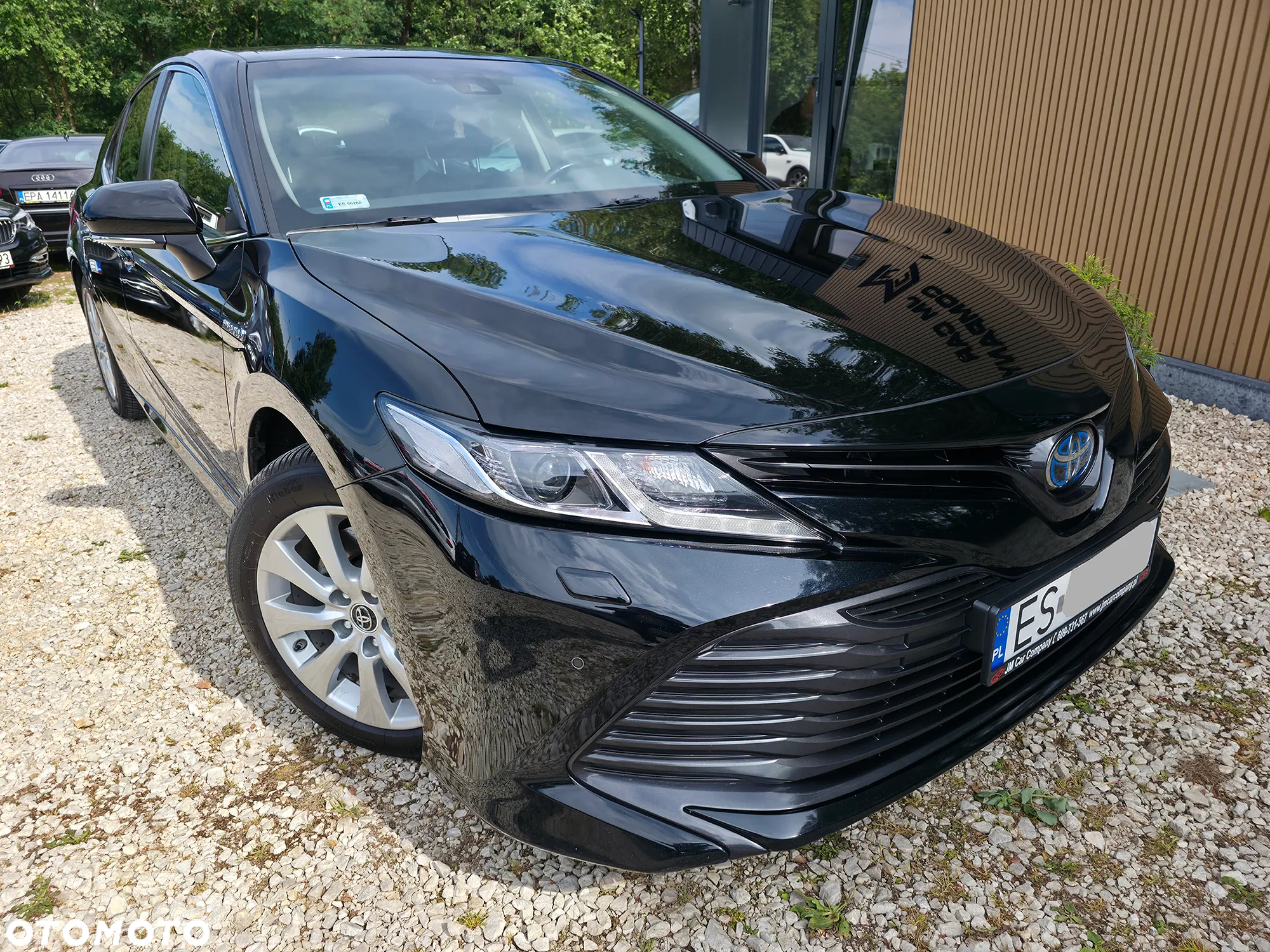 Toyota Camry 2.5 Hybrid Executive CVT - 2