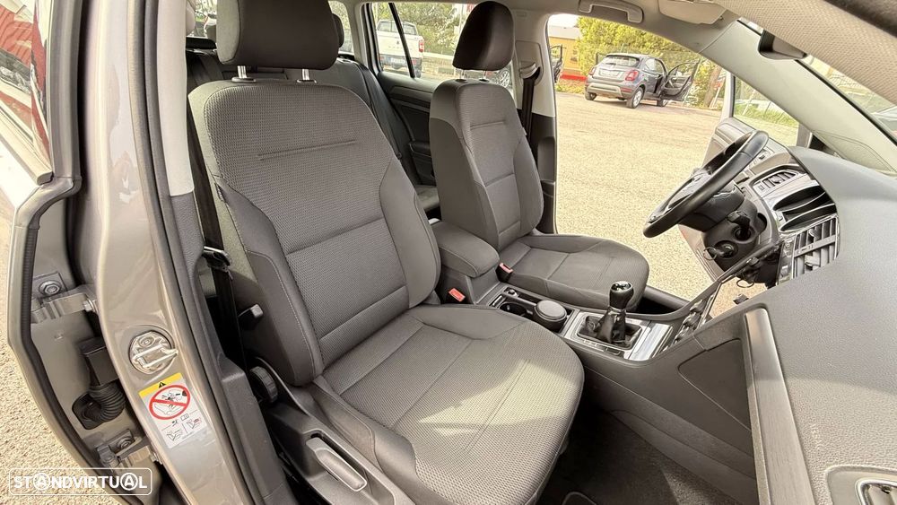VW Golf Variant 1.6 TDi Highline - 11