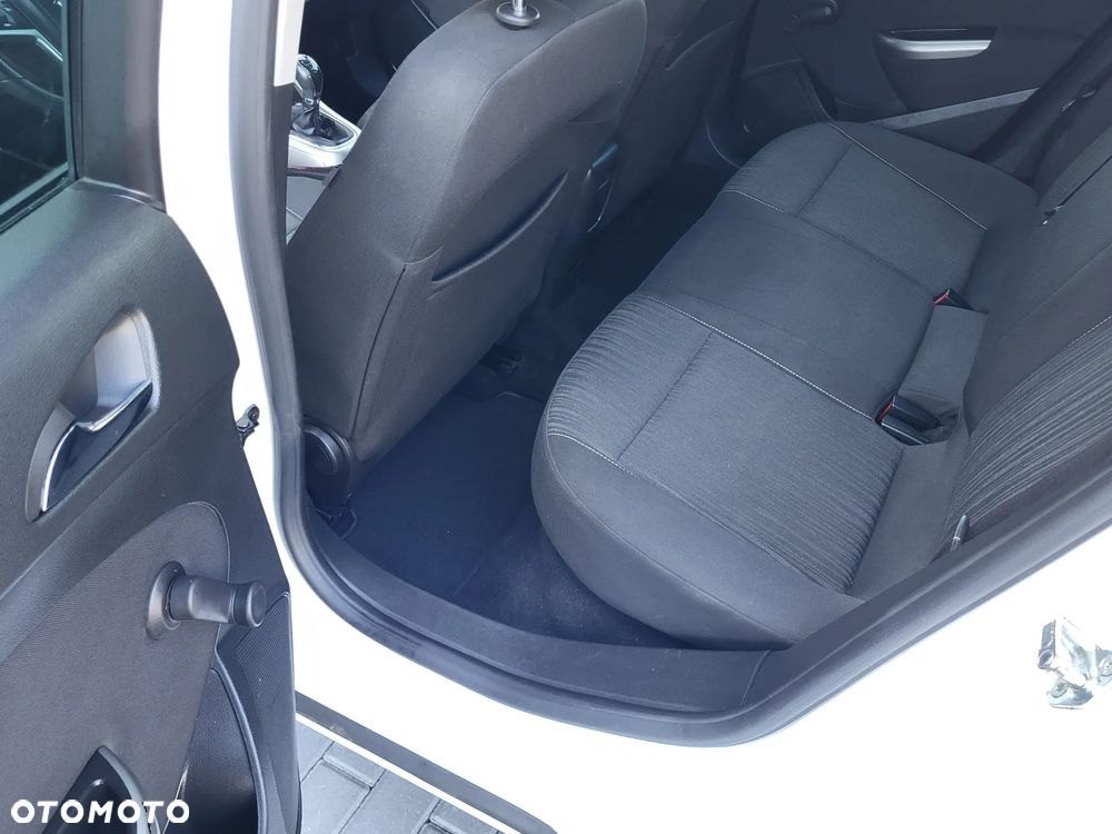 Opel Astra 1.4 Turbo - 26