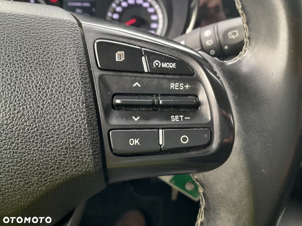 Hyundai i10 1.0 Automatik Passion Plus - 33