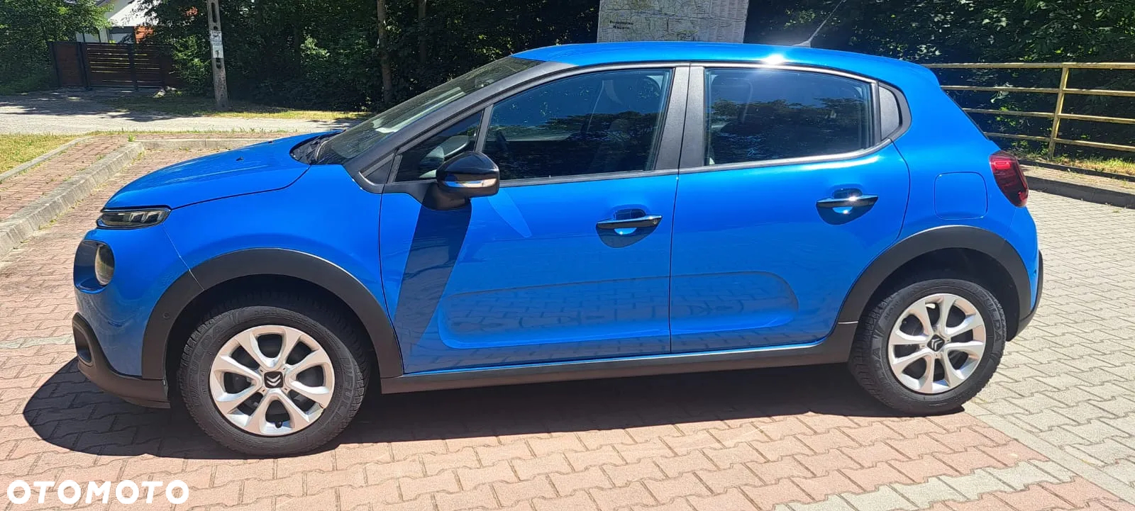 Citroën C3 Pure Tech 82 FEEL - 2