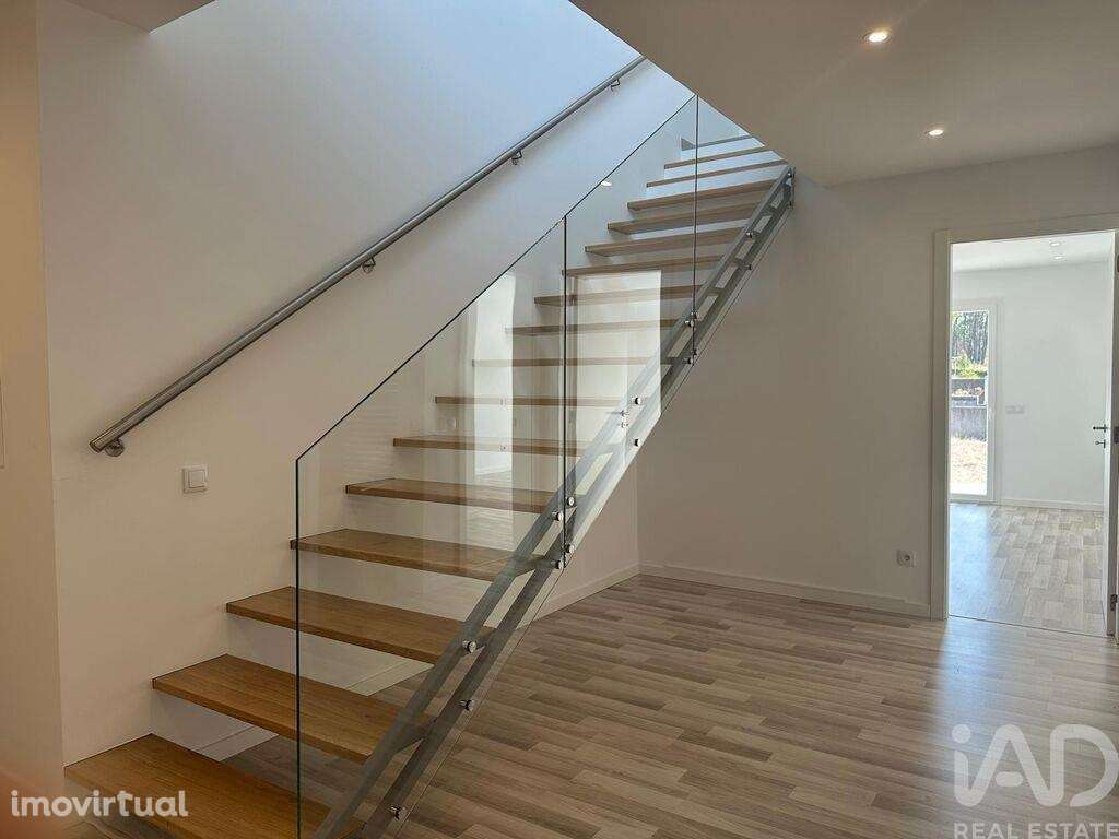 Apartamento T2 em Nazaré de 118,00 m2 - Grande imagem: 3/28