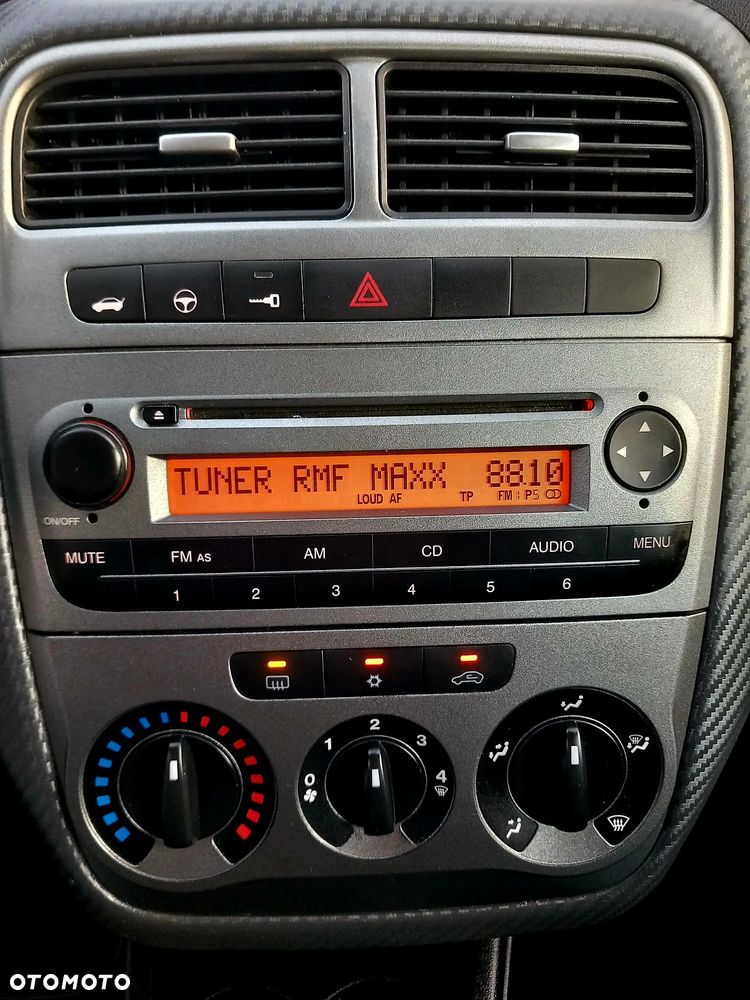 Fiat Grande Punto 1.4 8V Energy - 22