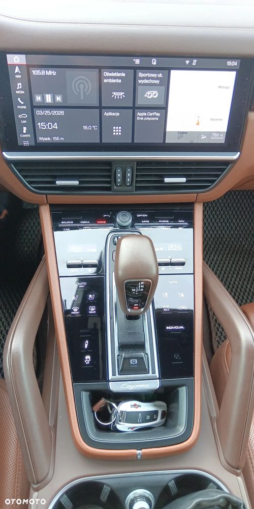 Porsche Cayenne - 13