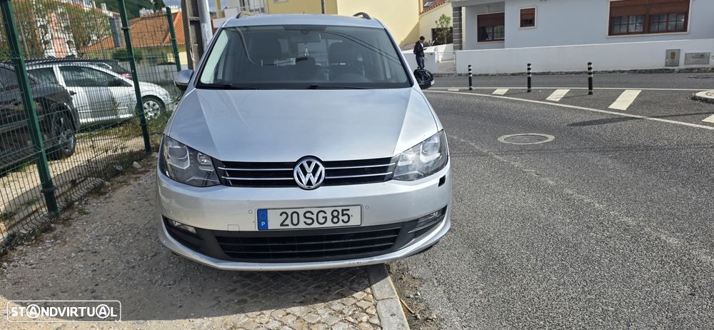 VW Sharan - 32