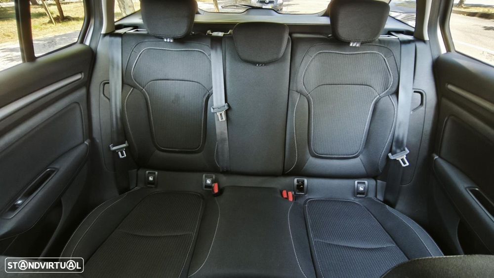 Renault Mégane Sport Tourer 1.5 Blue dCi Business - 32