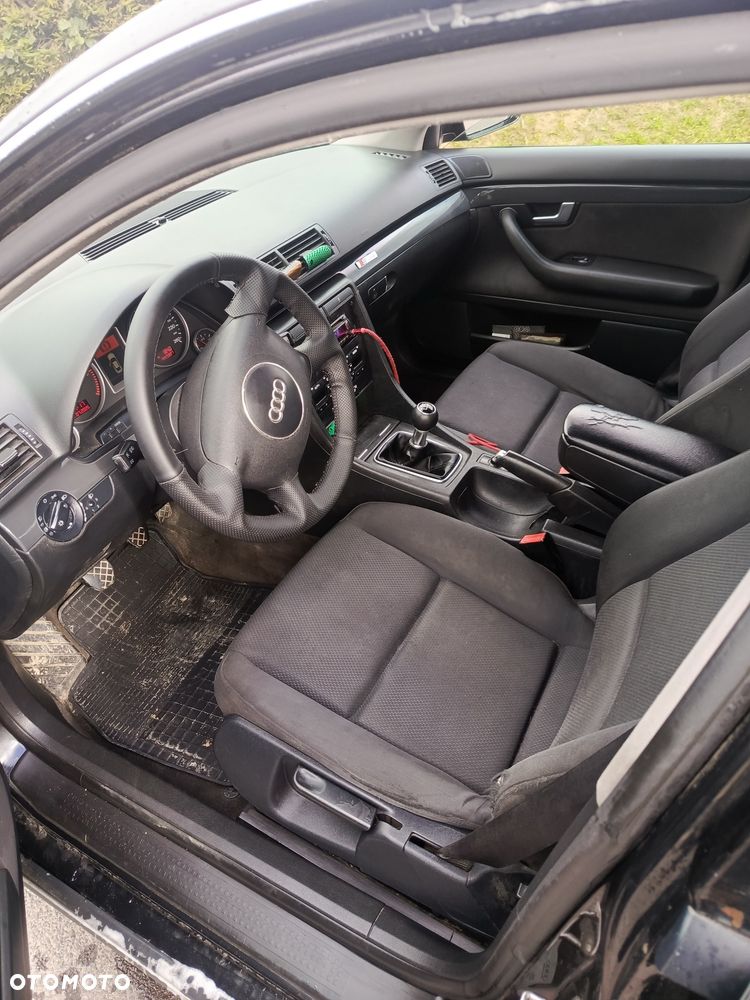 Audi A4 Avant - 8