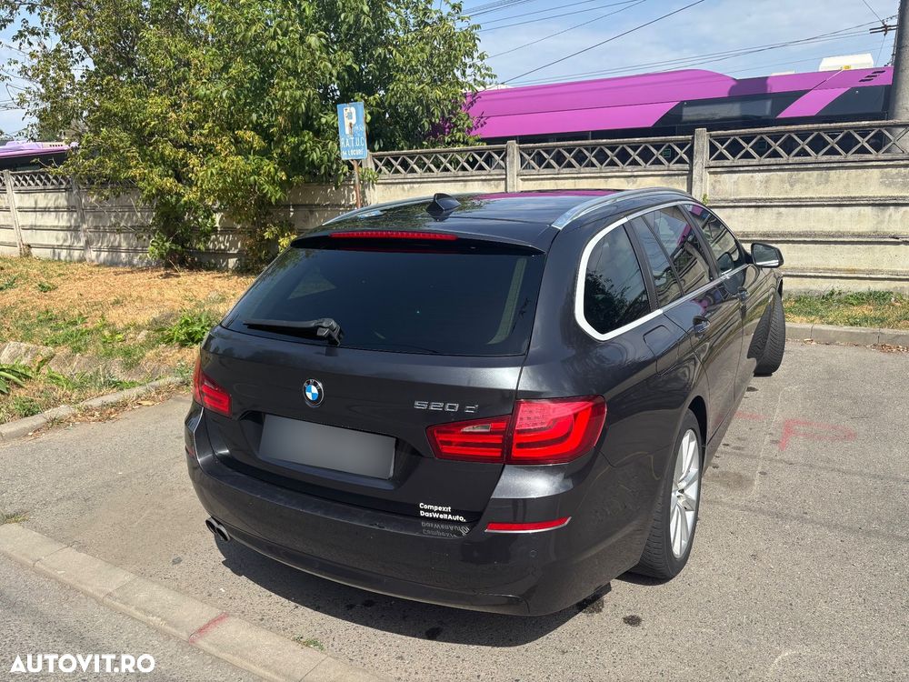 BMW Seria 5 520d - 10