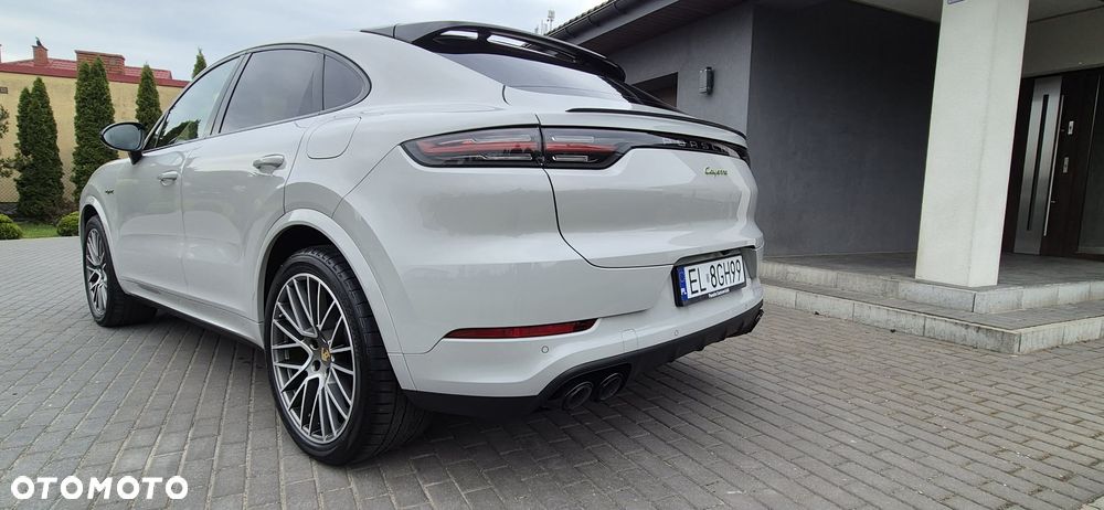 Porsche Cayenne - 3