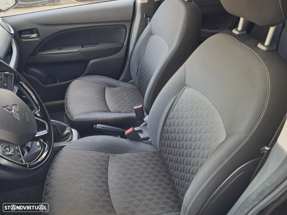 Mitsubishi Space Star 1.2 Intense - 5