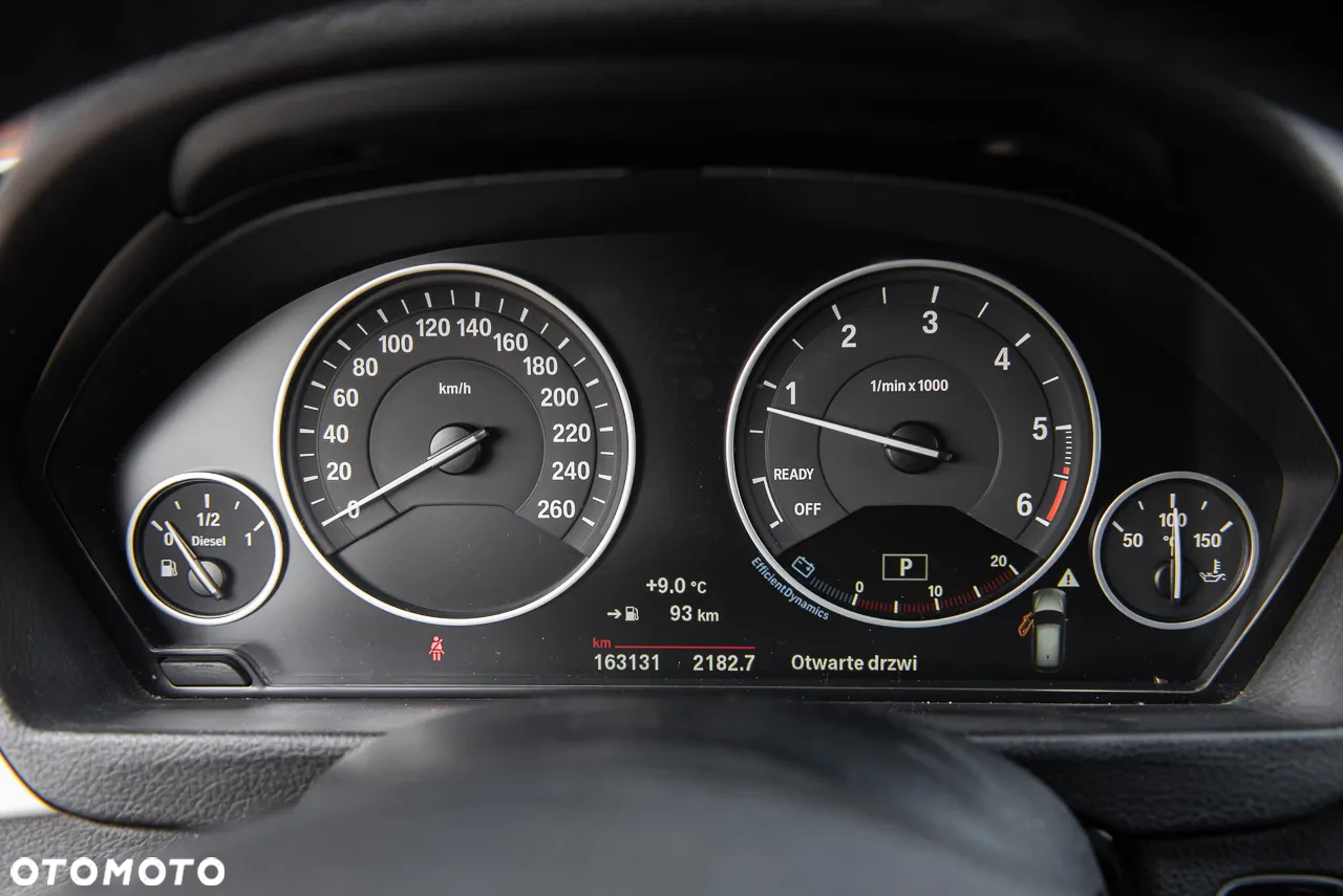 BMW Seria 3 318d - 28