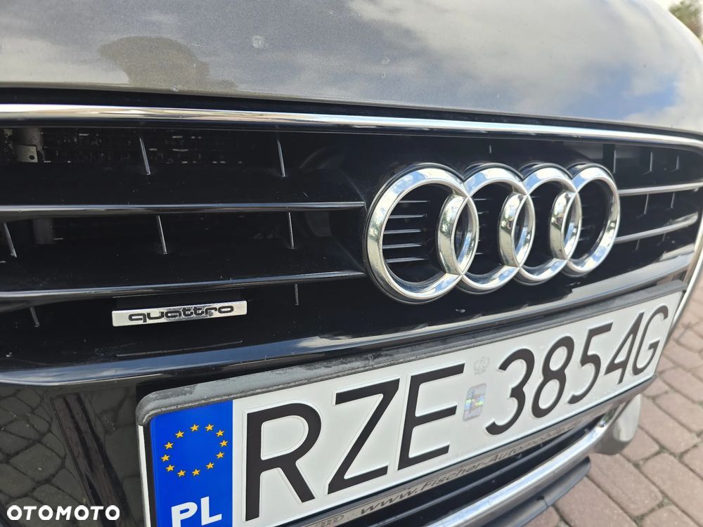 Audi TT Coupé 2.0 TDI quattro - 26