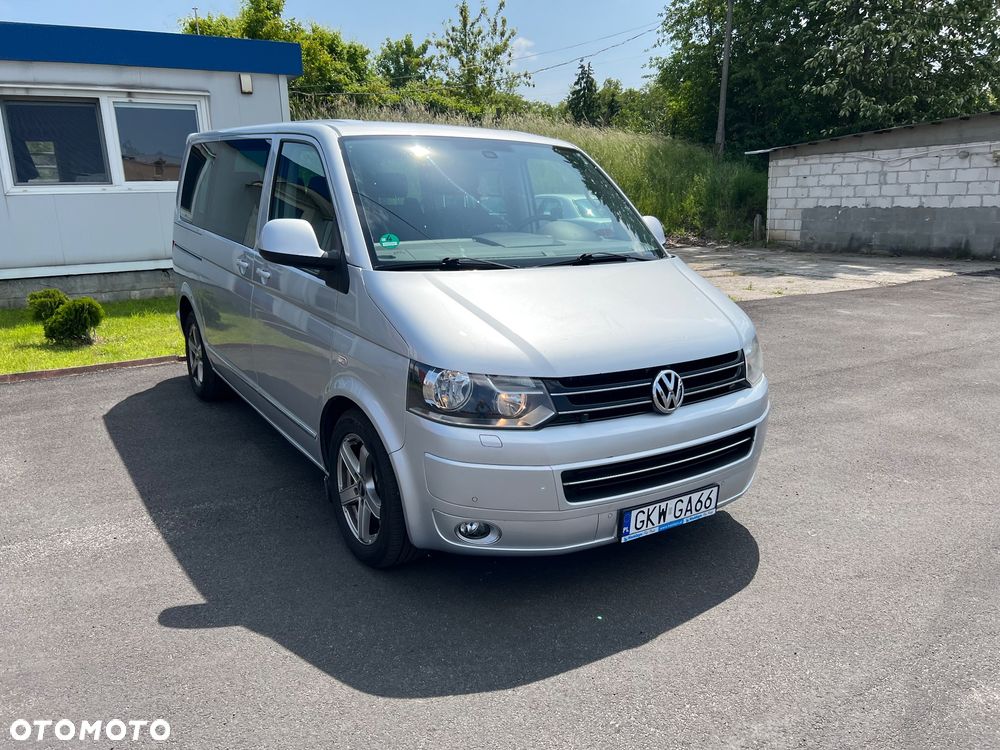 Volkswagen Multivan - 2