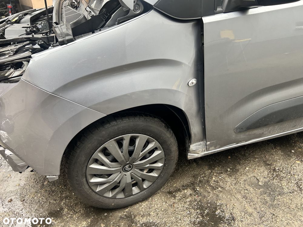 Citroën Berlingo M 1.2 PureTech Feel S&S - 9