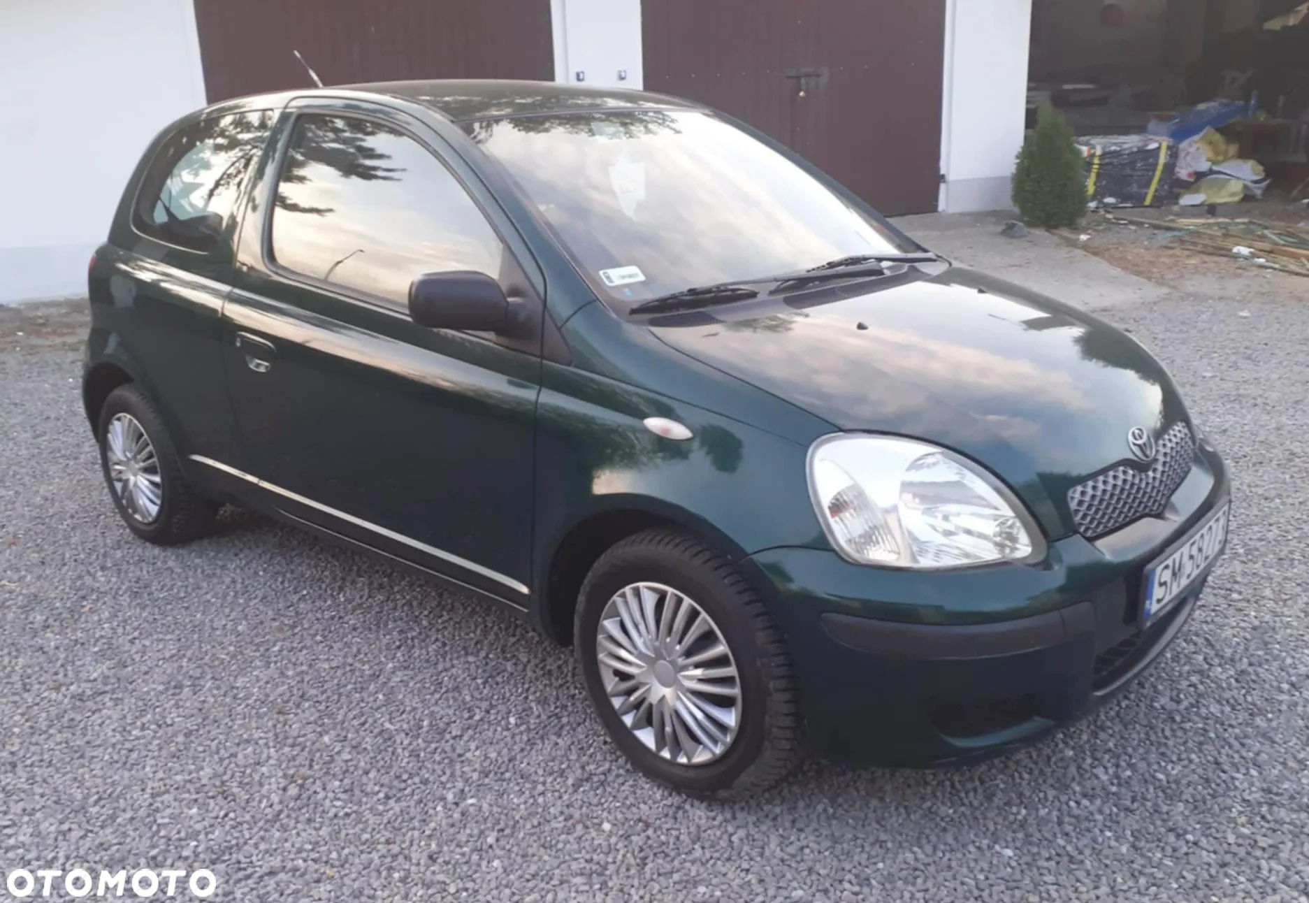 Toyota Yaris - 4