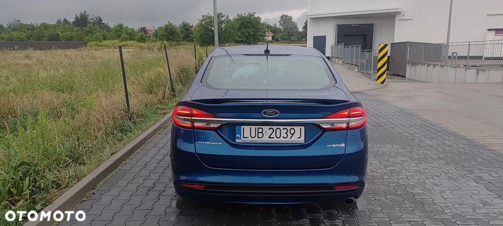 Ford Fusion - 6