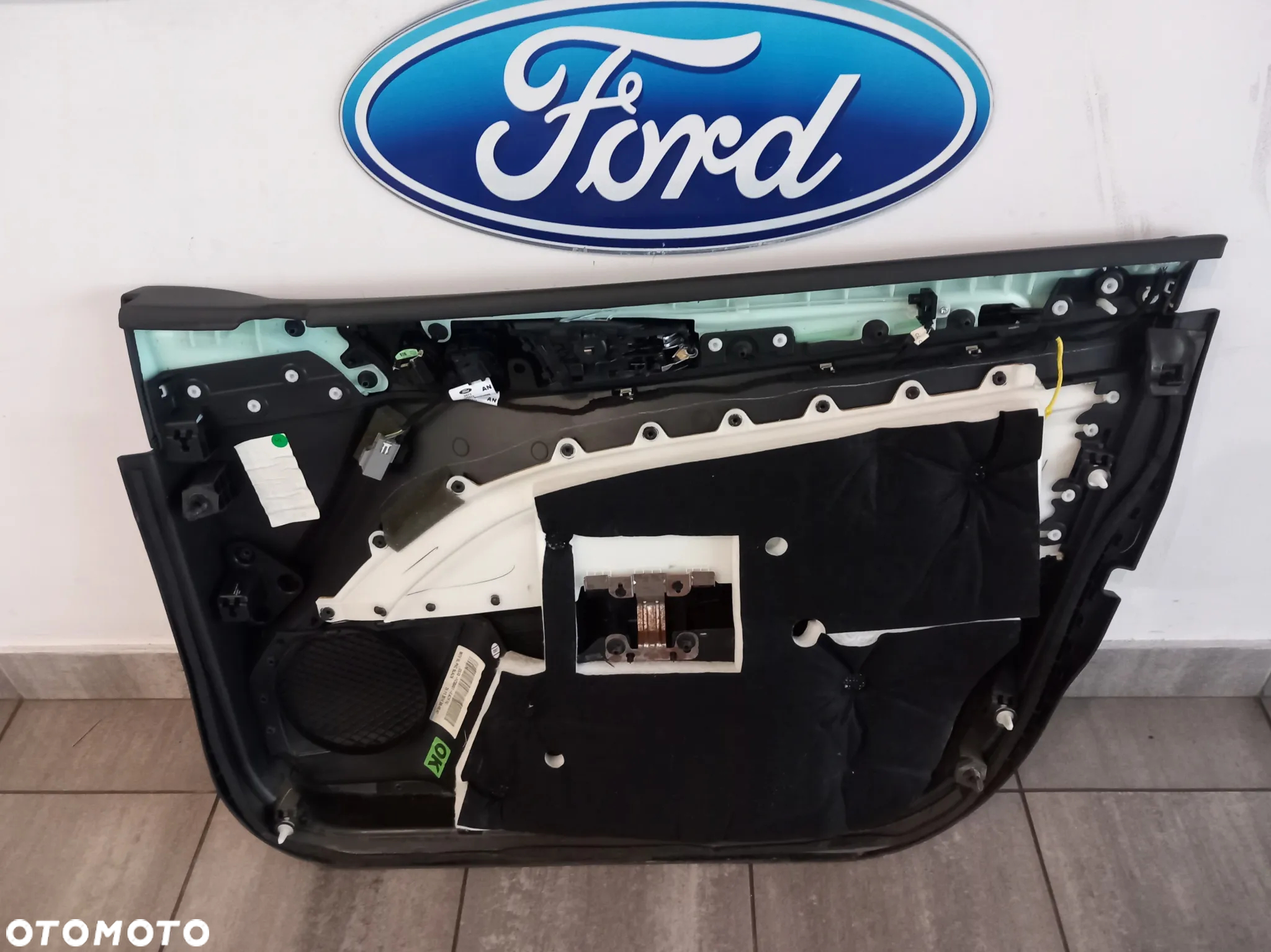 Wykończenie boczek - tapicerka drzwi lewy przód Ford Mondeo 2014-2022 - 10