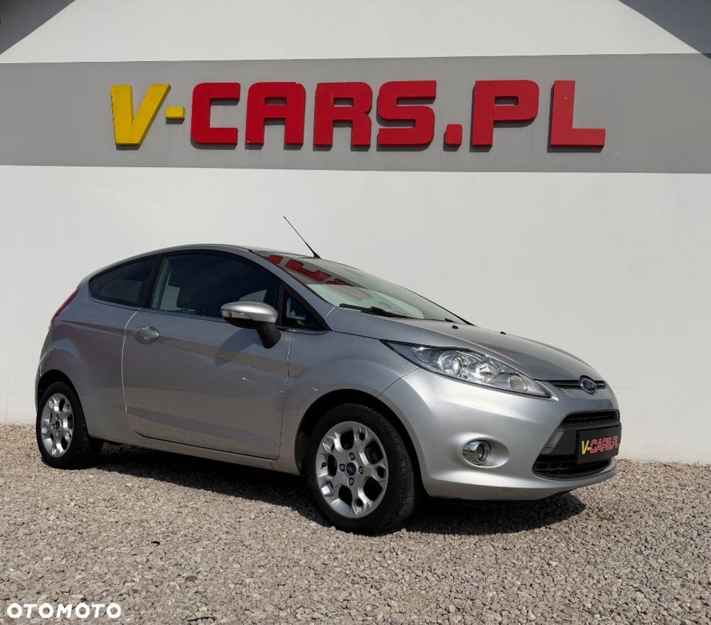 Ford Fiesta - 32