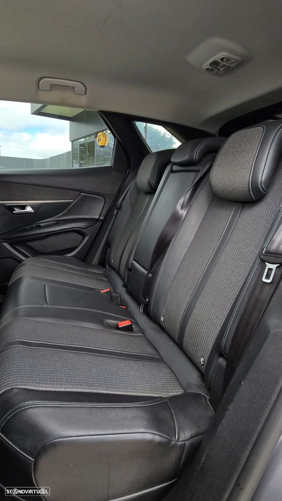 Peugeot 3008 1.6 Hybrid Allure e-EAT8 - 5