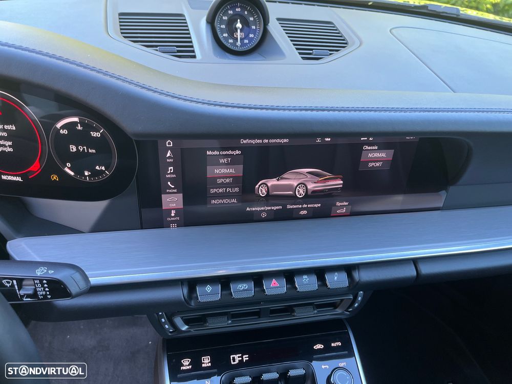 Porsche 911 (992) Carrera S PDK - 24