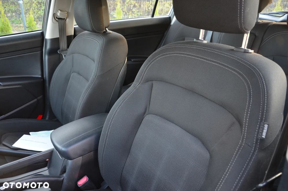 Kia Sportage 1.7 CRDI 2WD ISG Dream-Team Edition - 33