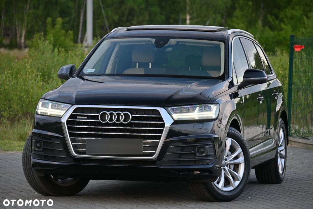 Audi Q7 - 11
