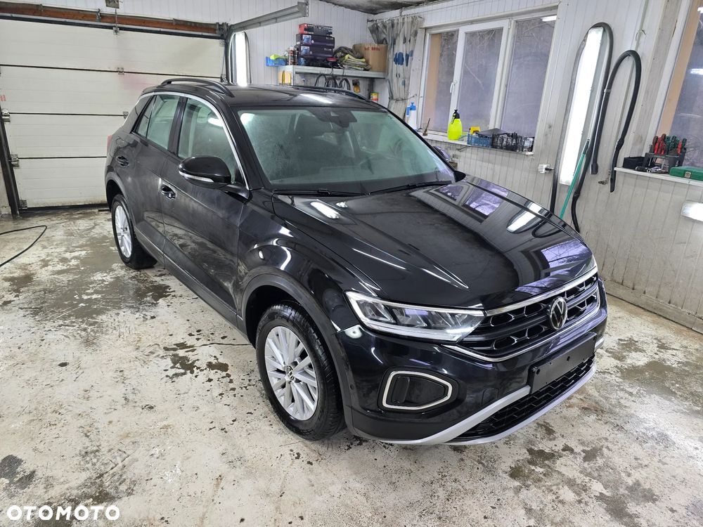 Volkswagen T-Roc - 1