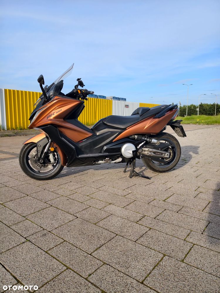 Kymco AK 550 - 5