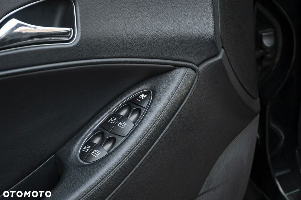 Mercedes-Benz CLS 500 7G-TRONIC - 18