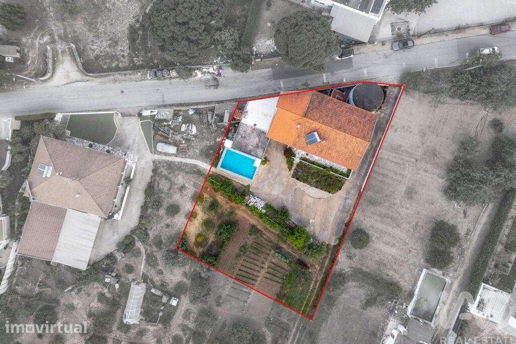 Casa / Villa T6 em Quarteira - Grande imagem: 3/34