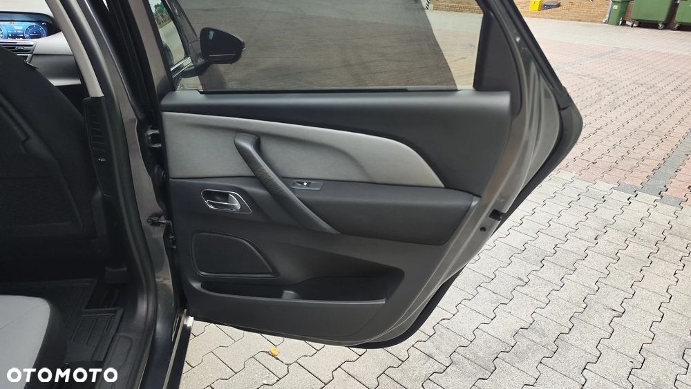 Citroën C4 Picasso 1.6 e-HDi Intensive - 24